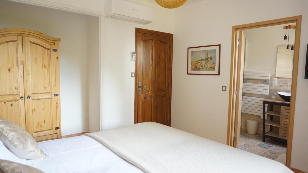 B&B Oasis Des Lavandes - Chambre Coqueliot Villeneuve-lès-Avignon Eksteriør bilde