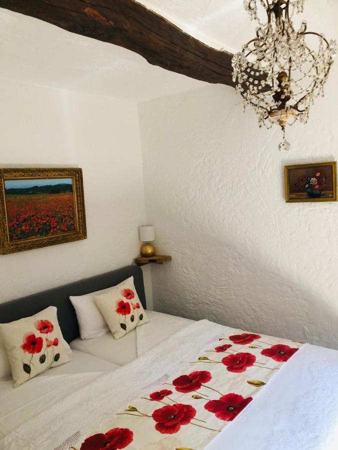 B&B Oasis Des Lavandes - Chambre Coqueliot Villeneuve-lès-Avignon Eksteriør bilde